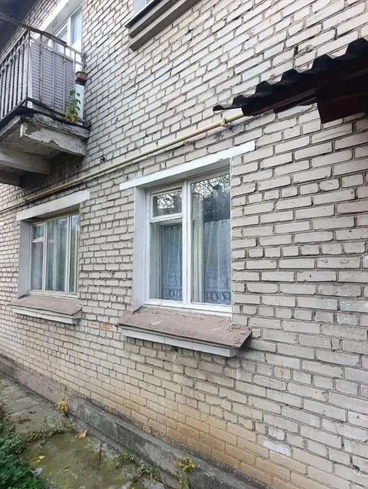 Своя лужайка под окном! 

Продаётся 2-комнатная квартира в поселке Обухово (мкр. Кудиново) — идеальный вариант для тех, 
кто ценит тишину, удобство и личное пространство. 
Это не просто «квартира у дороги» — это уютное гнездышко со своим характером.

Главная «фишка» предложения — бонусная территория